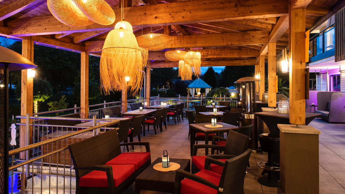 🙌Wohooooo – Das Hotel <a href="/bodhof/">Bodenmaiser Hof</a> feiert 100 Jahre !!! 🎉👉tinyurl.com/Bodenmaiser-Hof
📷: <a href="/bodhof/">Bodenmaiser Hof</a>
#leadingspa #leadingsparesorts #bodenmaiserhof #hoteloftheweek #hotelderwoche #hoteltipp #hotel #resort #wellnesshotel #hotelinbayern #bayern #deutschland #luxuryhotel #sparesort #wellness