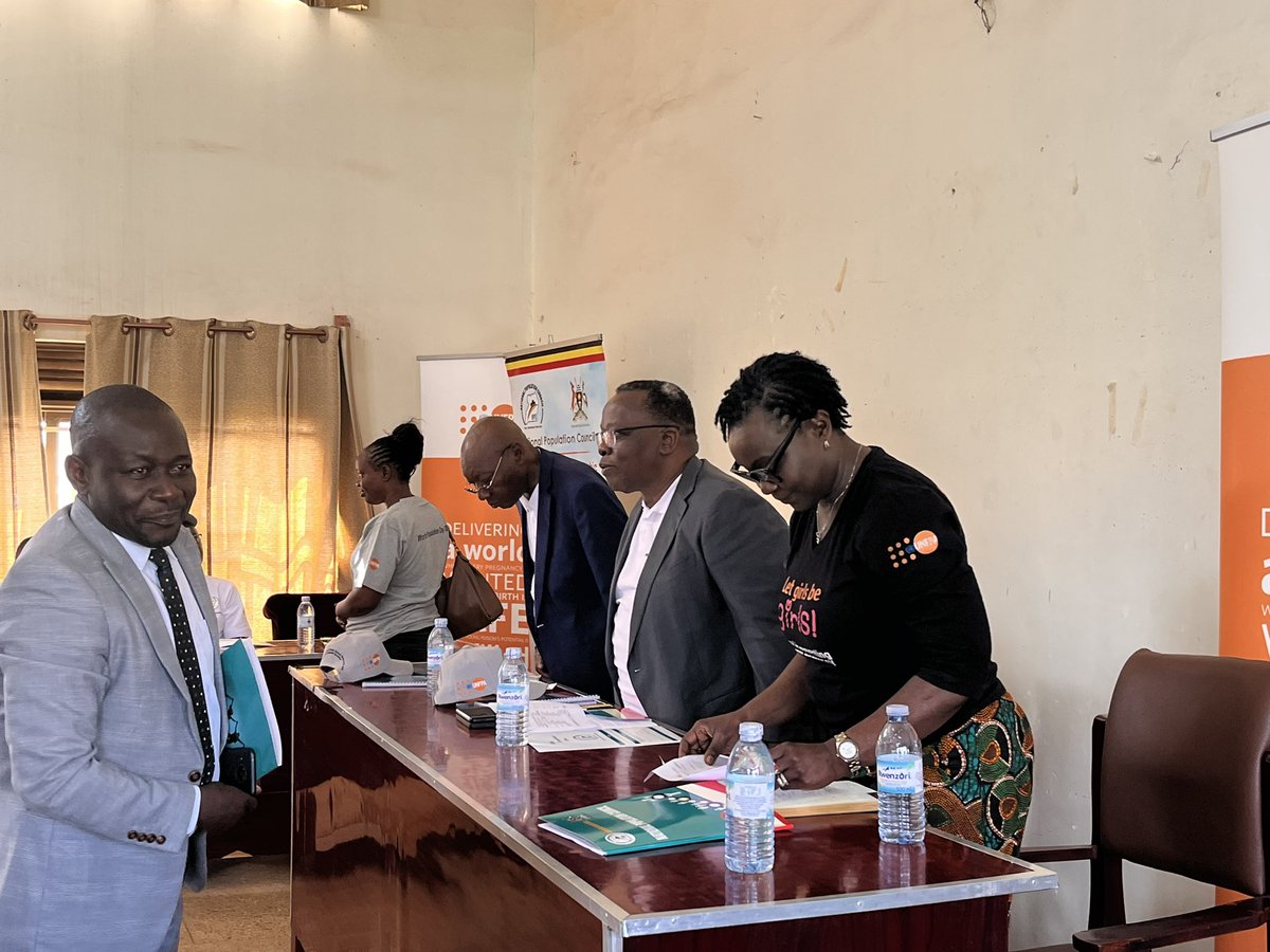 CinderellaAnena's tweet photo. @UNFPAUganda and @NPC_Uganda are convening the Regional Leaders Dialogue for Lango sub region in Alebtong District ahead of the July 11th #WorldPopulationDay #TheFutureWantUG
@NaguruC https://t.co/Y9RJ3zilU8