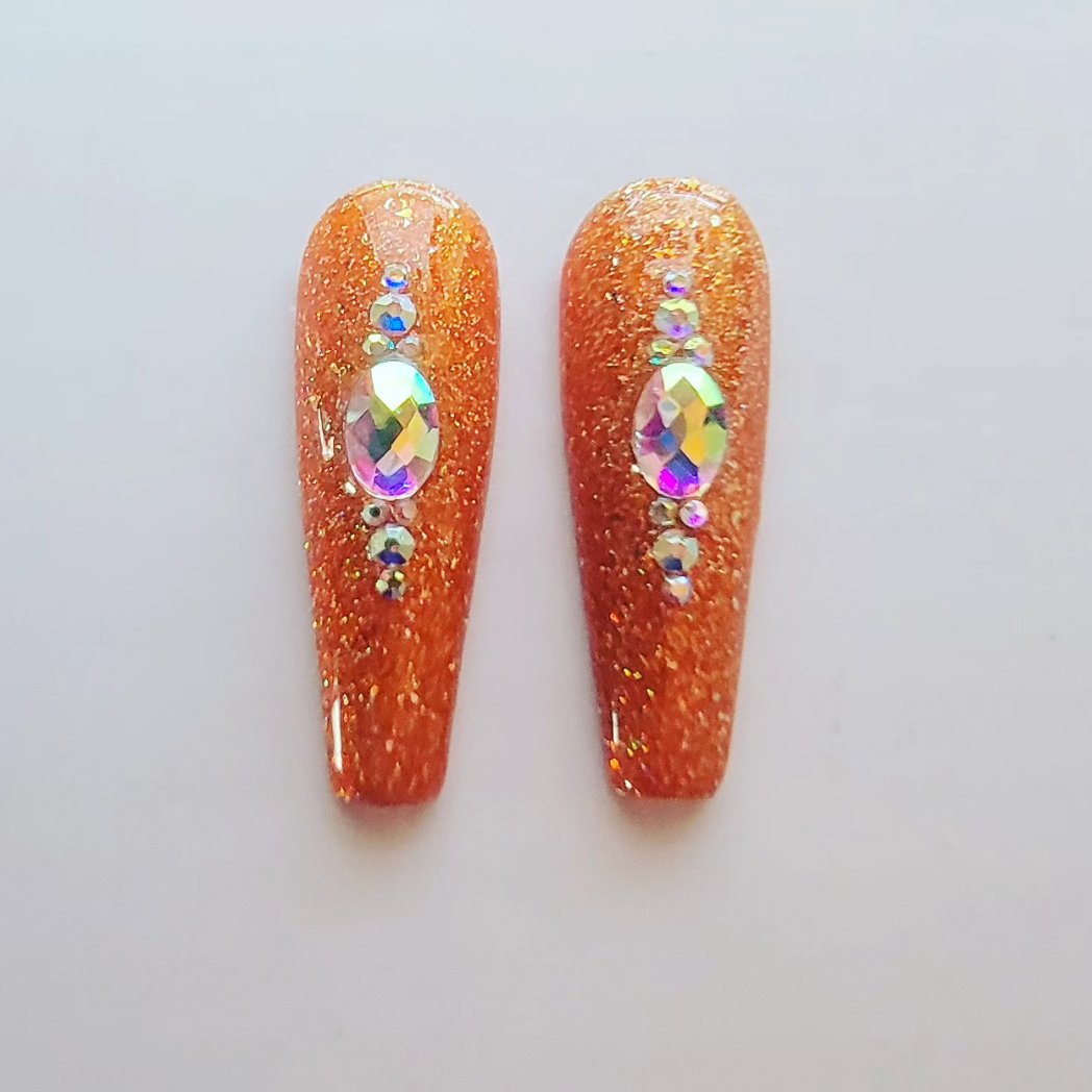 Orange Nails
#orange #orangenails #orangemarblenails #orangeglitternails #customnailart #customnails #custumpressonnails #nailart #nails #naildesigns #nailsofinstagram #gelnailart #gelpressonnails #gelart #gelnails