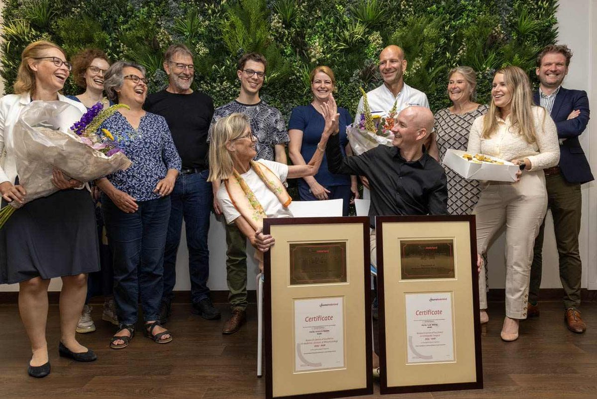Onderzoekers van #Reumatologie en #Orthopedie van het #Maastricht UMC+ zijn ontzettend #trots op het verkrijgen van de subsidie en de titel ‘Research Centre of Excellence’. #ReumaNederland heeft het certificaat uitgereikt. Lees verder mumc.nl/actueel/nieuws…