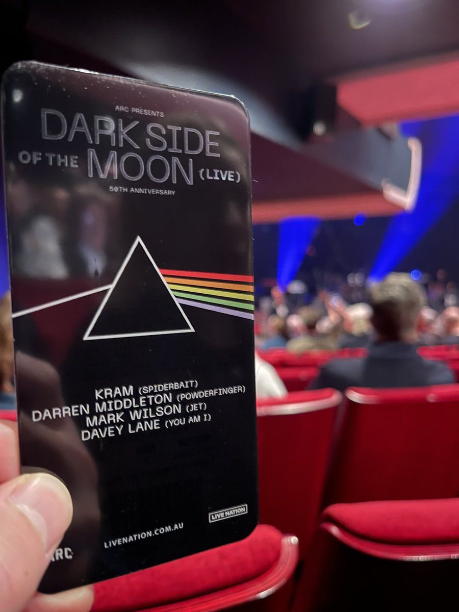 _brody_stevens_'s tweet photo. 97/287
This show was proper epic! Blows my mind to think Dark Side of the Moon, 50 years later, is still as poignant as ever. 🤘🥰
#happyfiftieth #darksideofthemoon https://t.co/MCo3kL9NPD