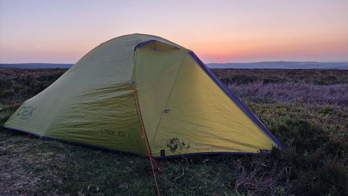 One of my best, one man tents the oex lynx ev 1.
So wild camping in the peak district. 
#wildcamping #ukwildcamping #solocamping
<a href="/EWMwildcamping/">English woodsman</a> <a href="/OEXOutdoors/">OEX</a> <a href="/GOoutdoors/">GO Outdoors</a>