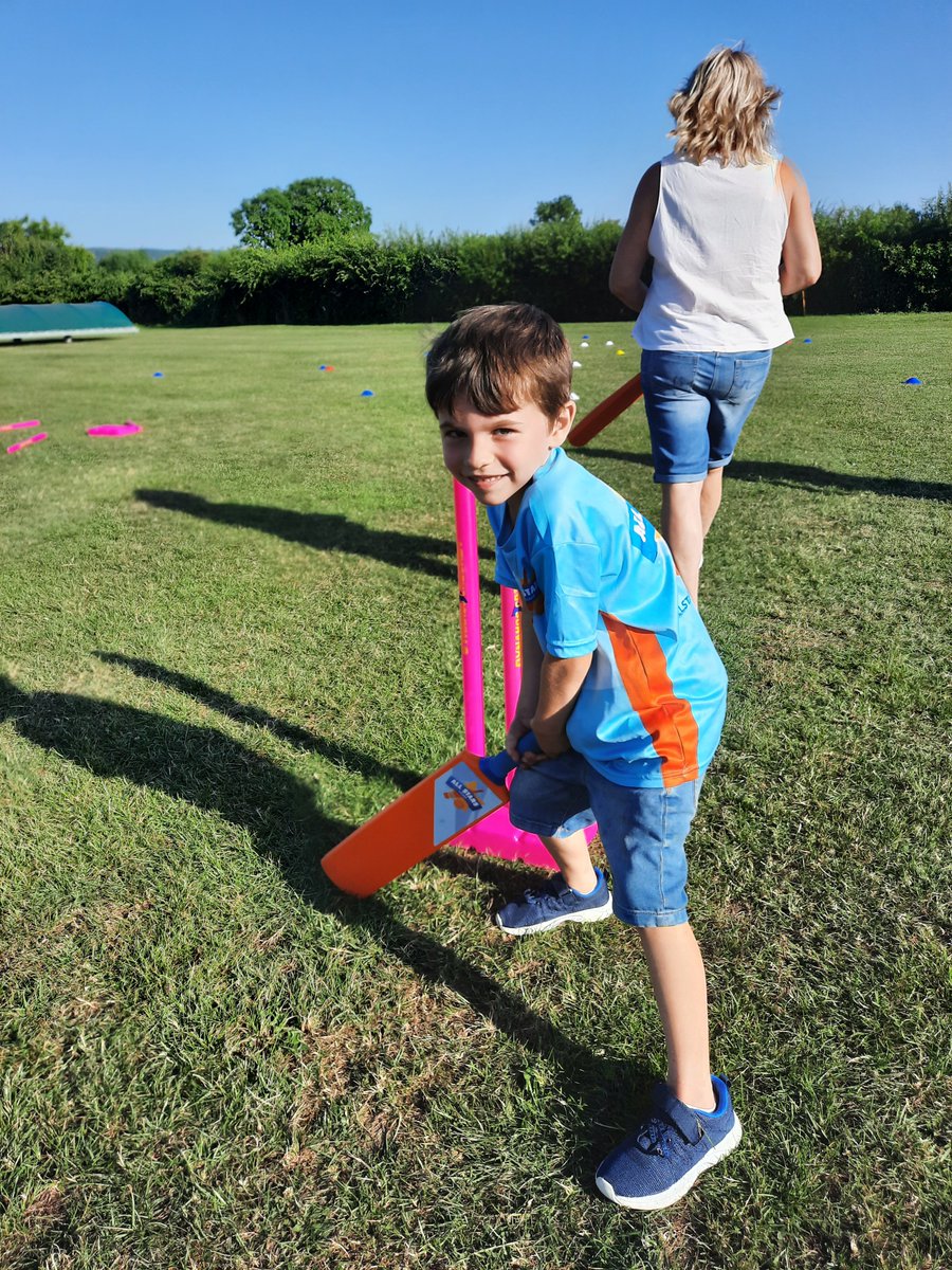 HighHamSports's tweet image. Brilliant to see our pupils getting involved in All Star Cricket. It’s a great scheme aimed at getting young children into cricket. Definitely looking like the next Joe Root!