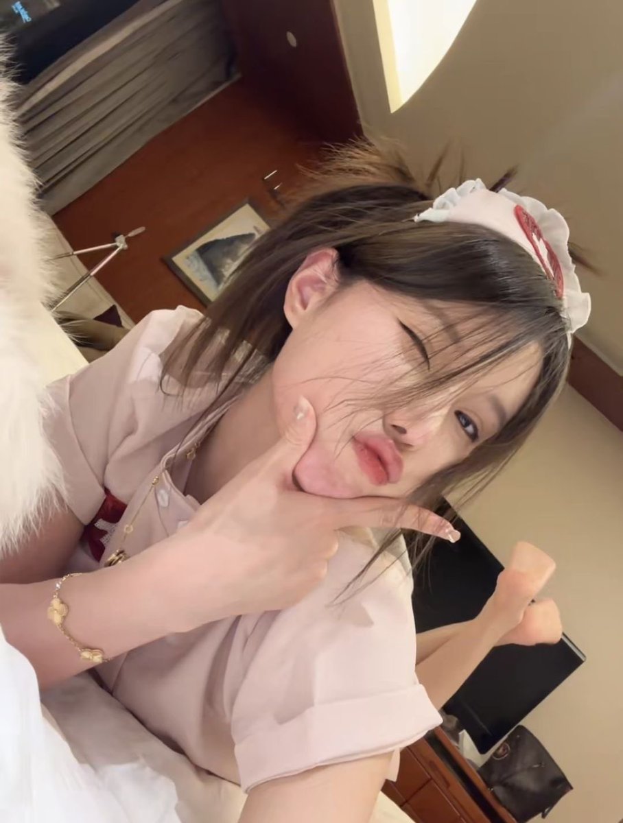 Hpp04288962's tweet photo. 扮乖当然是为了做坏事 #约炮 https://t.co/IEYCGjnDbG
