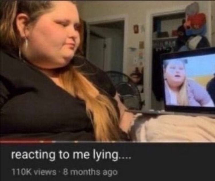 AngelsK1sss's tweet image. Me after telling everyone including myself that I’d starve the whole day