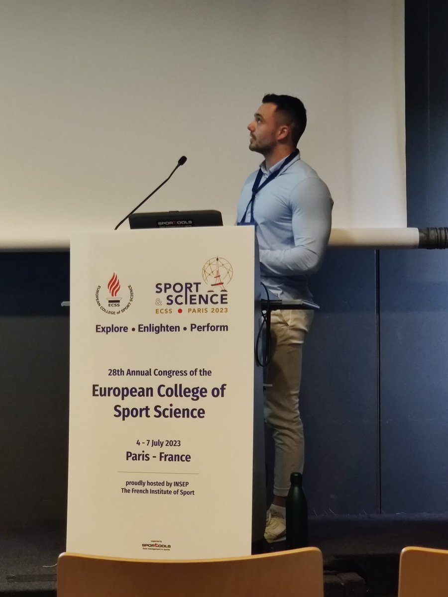 JAP2S_Lab's tweet image. La semaine dernière se déroulait à Pairs le congrès de l’ECSS. Bravo à Alix Augustin, @PGalantine, @B80Florian et @AlbercaI pour leurs communications orales et poster ! 🗼📚📊 @E_C_S_S