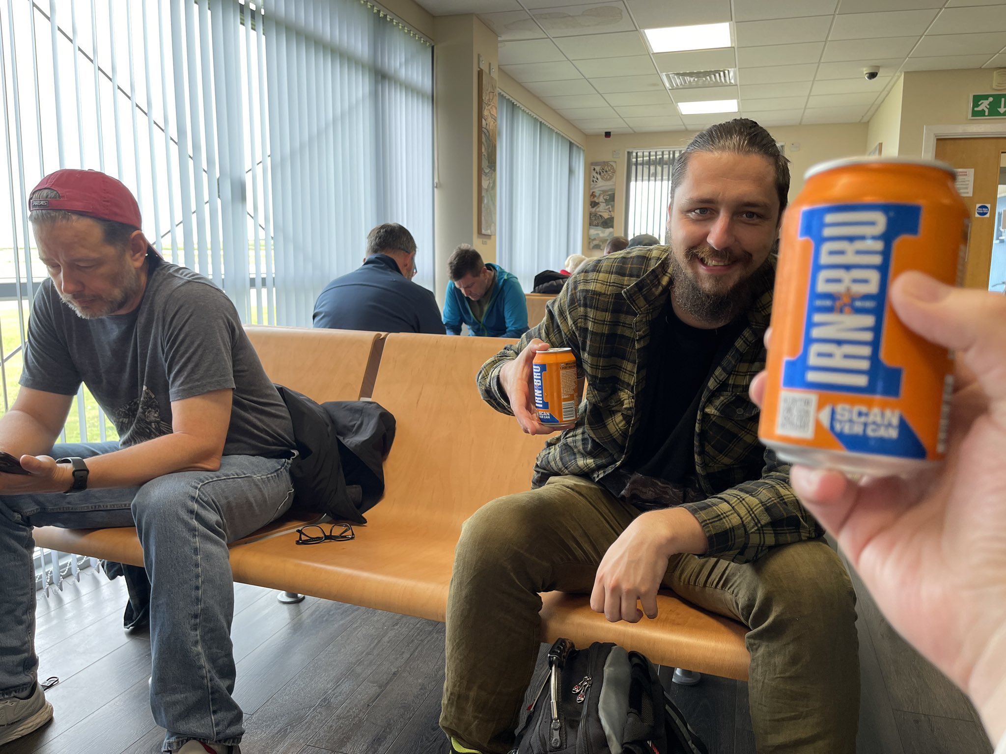 Coldorak 🥃🇺🇦 on Twitter "Drinking irnbru with my whisky friends