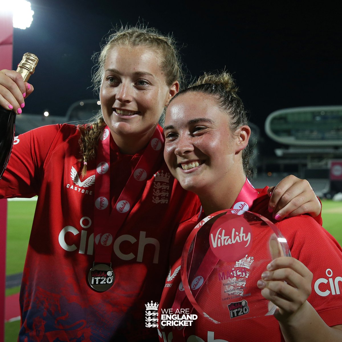 England Cricket tweet media