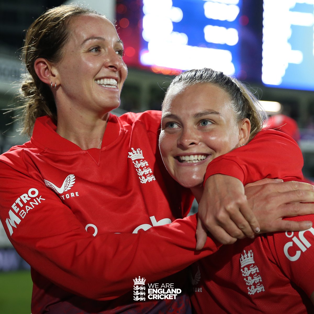 England Cricket tweet media