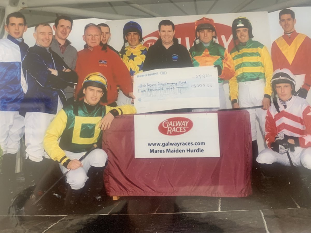 3wks to Galway Races & @JohnButlerSport are feeling generous…Simply Name all TEN jockeys in this pic to WIN 2 Tickets for Wed @Galway_Races @SeanPDavis3 @LeighRoche1992 @swflanagan7 @RclearyRory @BarryJGeraghty @AdrianAmcgold @davekeena1 @mlverney @Downeyrichie @WhelanRonan