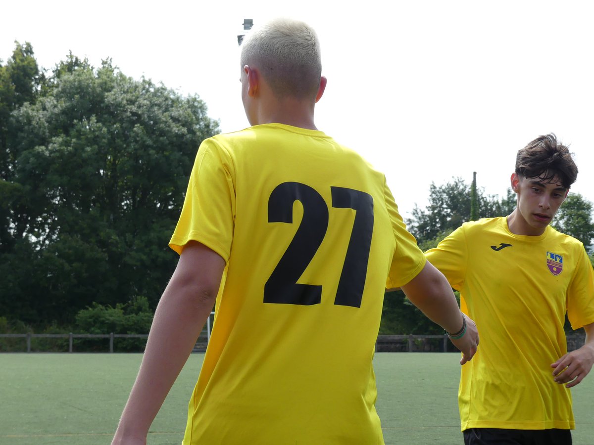 ¡¡DONOSTI CUP 2023 CADETE JOAQUIN!! 
Gran torneo de nuestros chicos que compitieron todos los partidos de fases del grupo hasta el final pero la suerte no estuvo con nosotros de cara a puerta.
En los treintadosavos de fase de plata caímos eliminados ante un gran rival. Torneazo👏