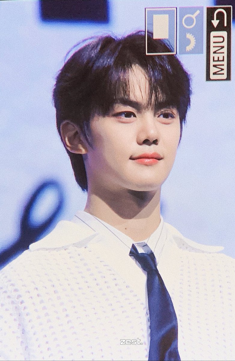 GYUVIN_kr's tweet photo. 230710 in bloom ㄱㅂㅈㄱ
#김규빈 #제로베이스원 #ZB1 #ZEROBASEONE https://t.co/88UCFNvAG0