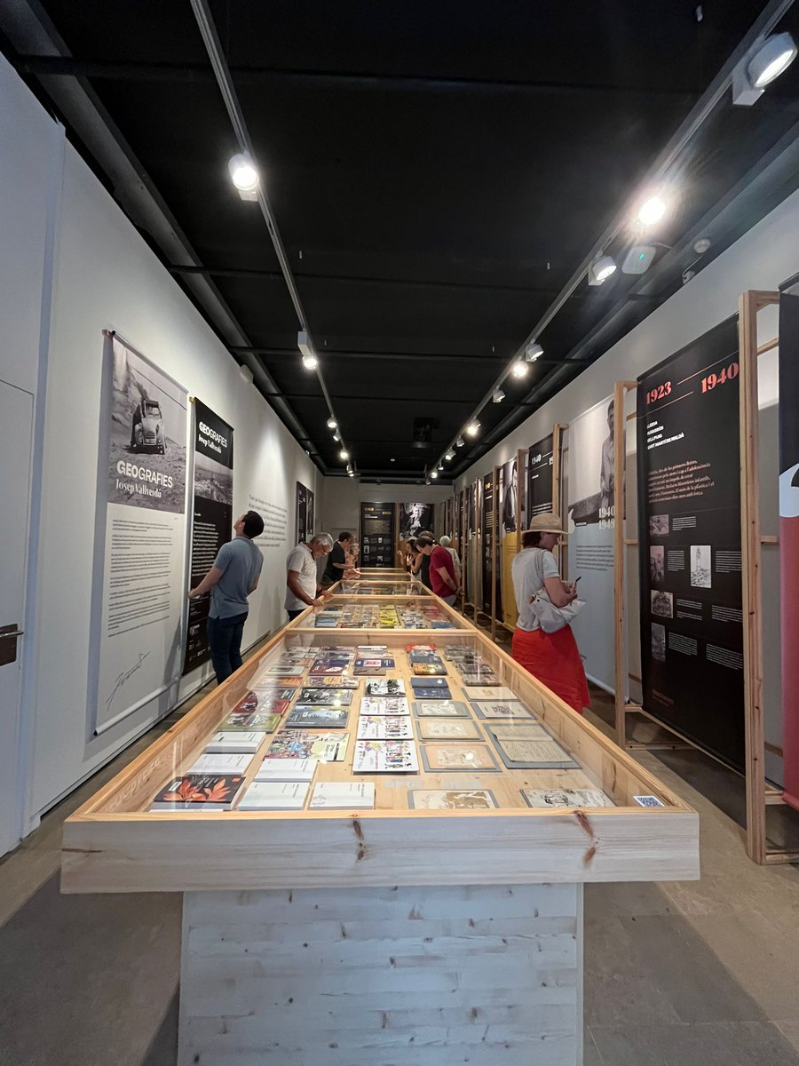 palaurobert's tweet photo. 🗓AQUESTA SETMANA AL PALAU ROBERT🗓 
 
Exposicions: 
🔸Jugo com una nena!
🔸Salvador Seguí. El Noi de Sucre 
🔸GEOGRAFIES Josep Vallverdú 
🔸Gargar Festival Penelles

Clotilde Fest 2023: 
🔸 @marionaescoda 
🔸 @PortoBello_Band 
 (12/07) https://t.co/5tY5arEDwv