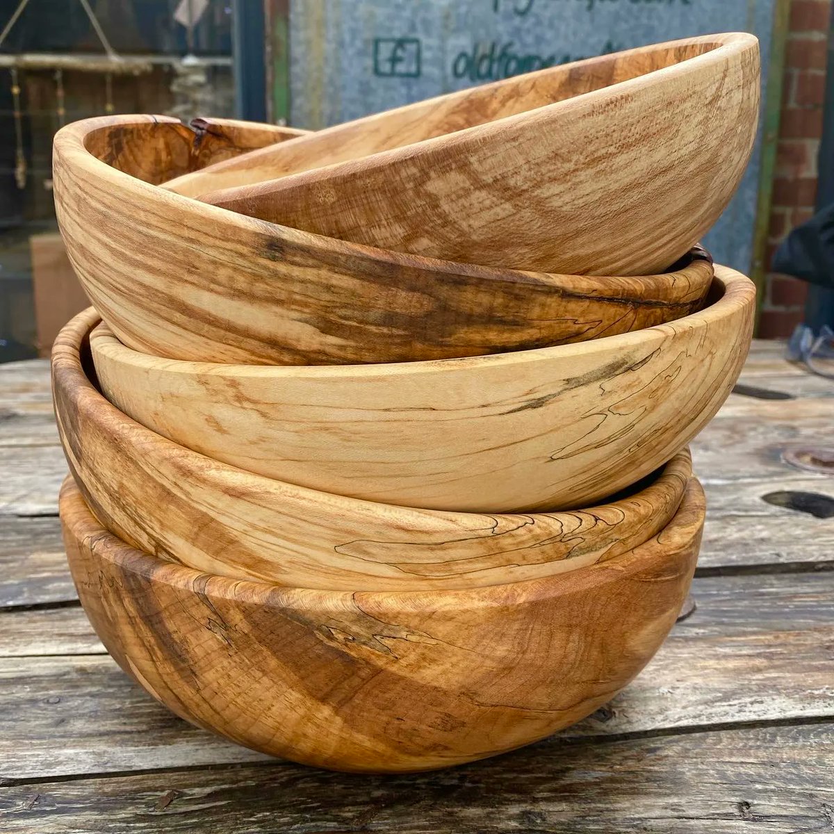 coed_net's tweet photo. Introducing- Jason Wilkins, Jason is a woodturner based in Cardigan, West Wales. He works with a wide variety of ethically sourced local wood; beech, oak, elm and the more obscure. To find out more:  https://t.co/9ZVbsUN8Nv https://t.co/CKPcfdGkYO