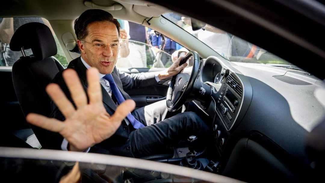 mmnijeboer's tweet photo. Bye bye #exitRutte https://t.co/RJljdX5jZL
