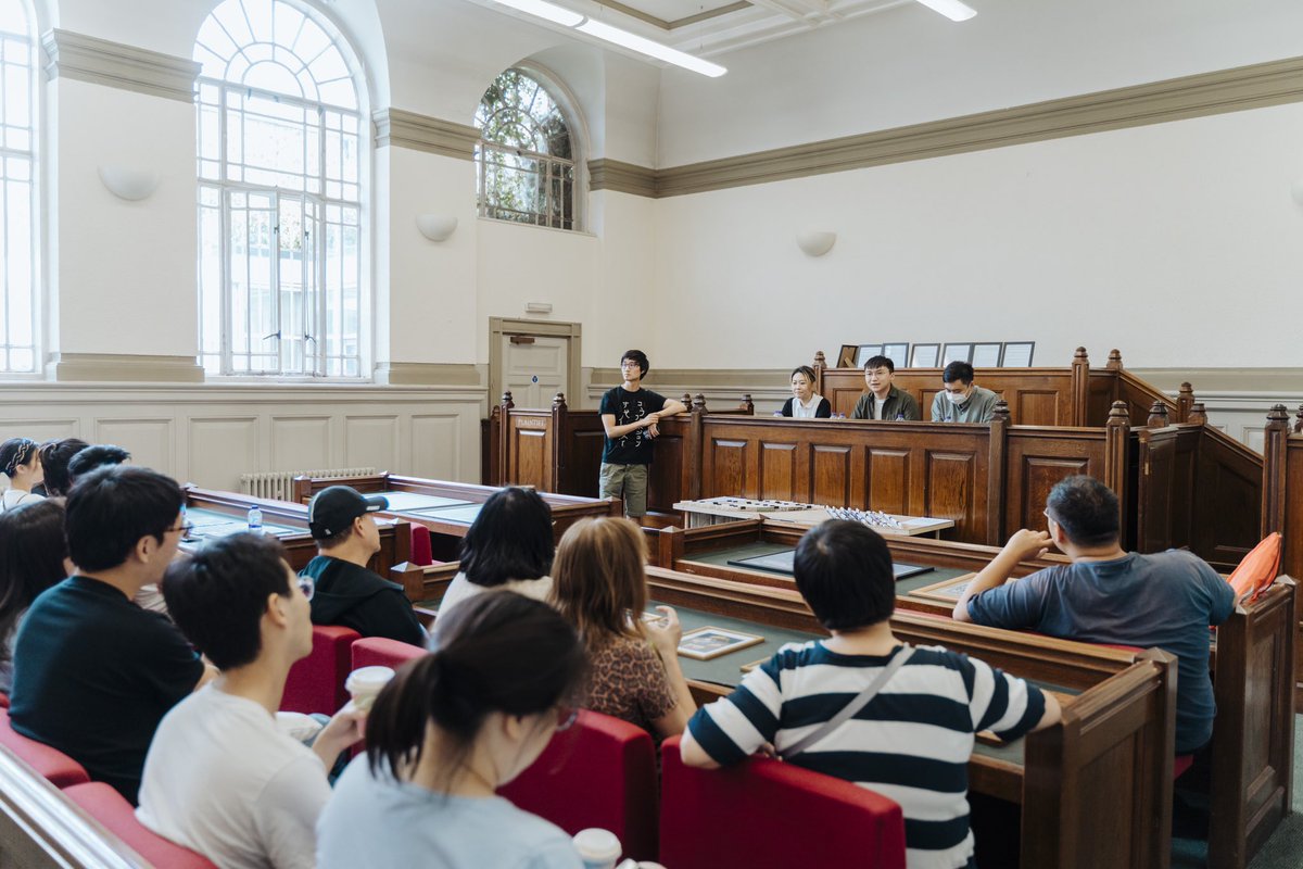 hongkongmarch's tweet photo. Our team @IsaacChengCKL & @carmenkamanlau shared their thoughts in the panel discussion for #AppleDaily Exhibition happening at Lambeth County Courts! Today is the last day, visit & support #BonhamTreeAid ! https://t.co/v9ifxkChsQ