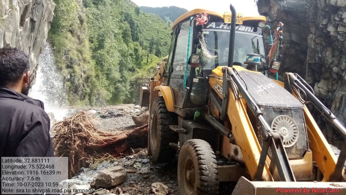 dioudhampur's tweet photo. #RoadRestoration
#StaySafeStayAlert
Restoration work is going on Sira to Shivgali road. Men & Machinery on job.
#InconvenienceRegretted.
For more updates contact EOC :- 01992-272727 & 272728
@diprjk
@Divcomjammu
@udhadm
@justcsachin
@ddnews_jammu
@Paramde18251306 https://t.co/10UIDrn4gT