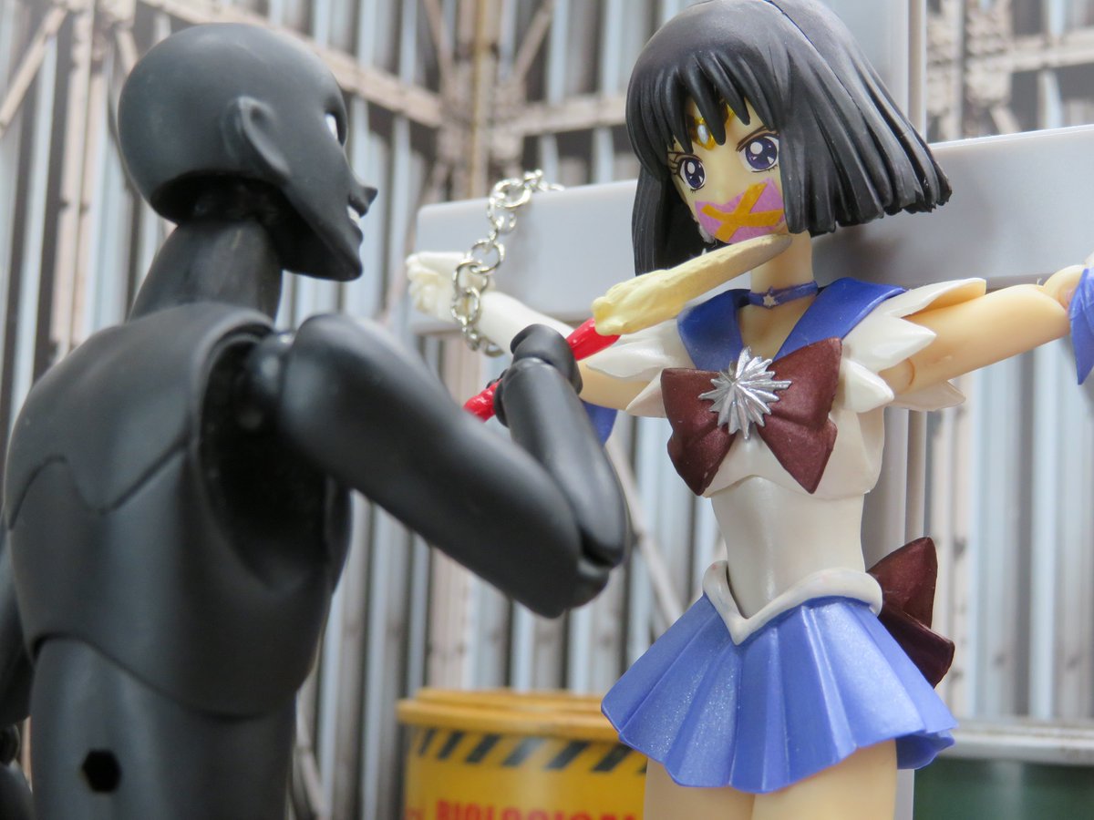 bkkk_507's tweet photo. 「ククク…残念だが誰も君を助けには来ないよセーラーサターン。
ここには俺と君の二人だけだ。さぁて、どう可愛がってあげようかな？」 https://t.co/hiujok3mdW