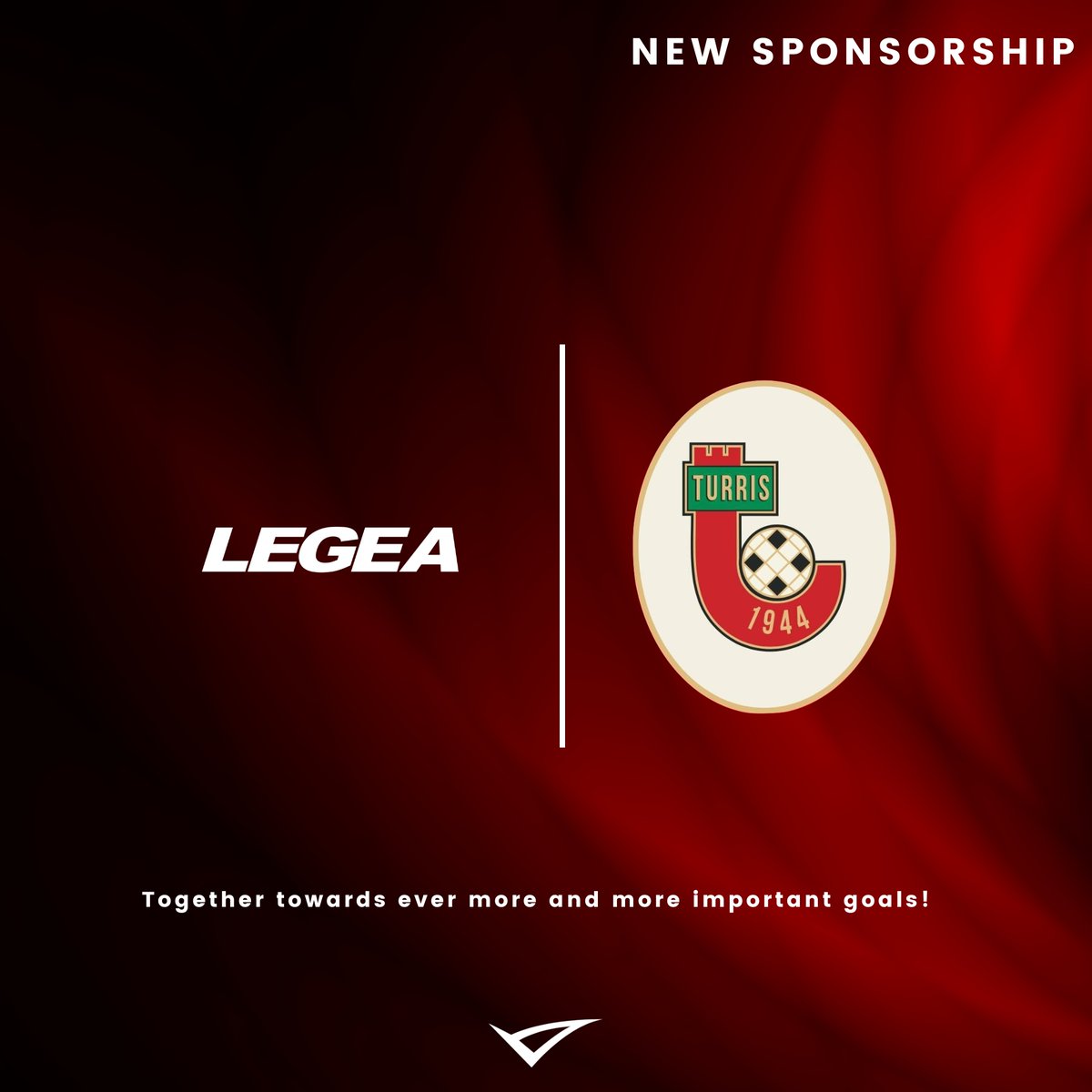 LEGEA_official's tweet photo. LEGEA Sponsor Tecnico e Fornitore Ufficiale della @SSTurrisCalcio ❤🖤

#LEGEA
#newsponsorship
​#keepRunningWithUs​
#sponsor
#turris
#calcio​
#football https://t.co/niR0IYgZ6i