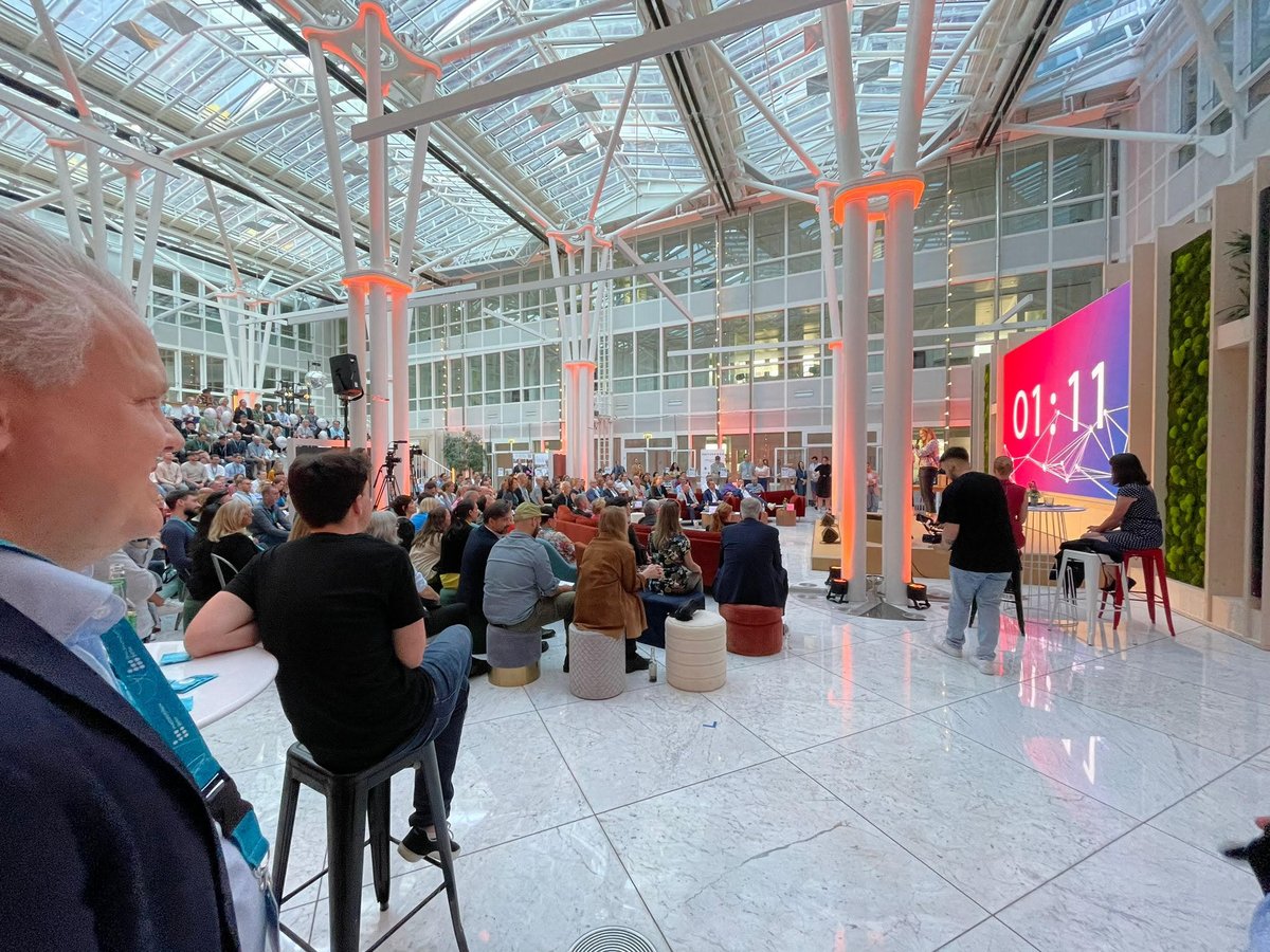 Letzten Mittwoch fand die 3. Prämierung des <a href="/BPW_wirgruenden/">BPW</a> statt. 

Die TOP 10 der jungen Gründer hatten die Möglichkeit in 90 Sekunden ihre Idee zu pitchen und das Publikum zu überzeugen. 

Wir bedanken uns für den erfolgreichen Abend und gratulieren den Siegern!

#mittelstand