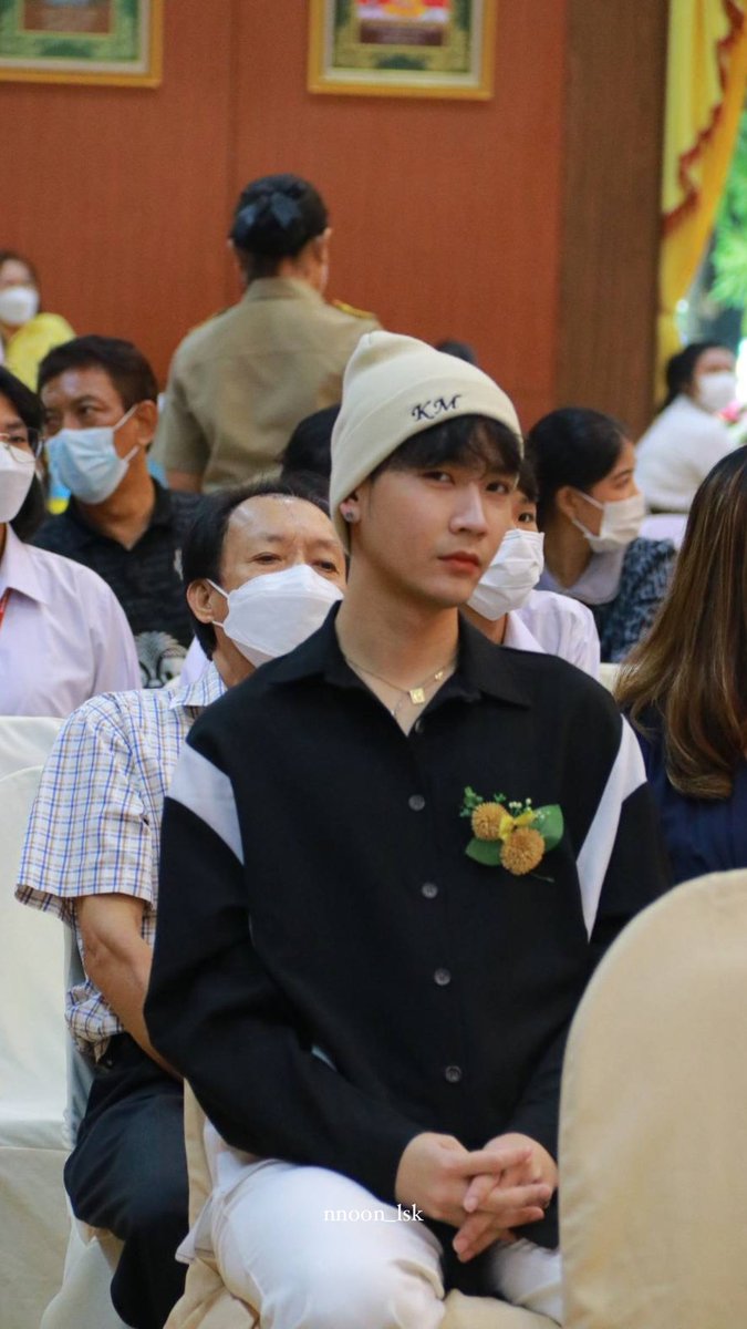 JLeesongsak's tweet image. มองอะไรจ๊ะพ่อหนุ่มมาดแมน🫠 #ขุณขิมมอญ #โมกิของคิมม่อน