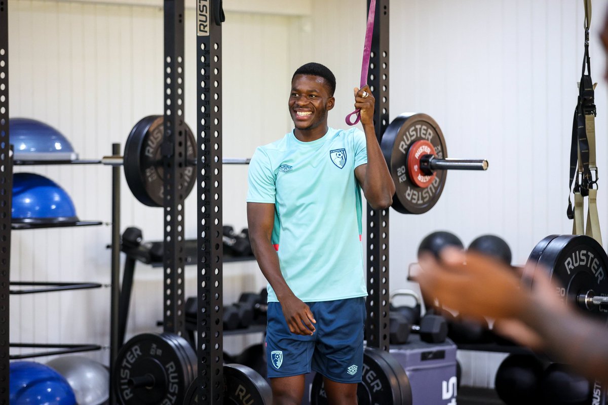 Bugün Pazartesi,
Çalışmaya Devam! @DangoOuattara 😄💪

📍Marbella Football Center.