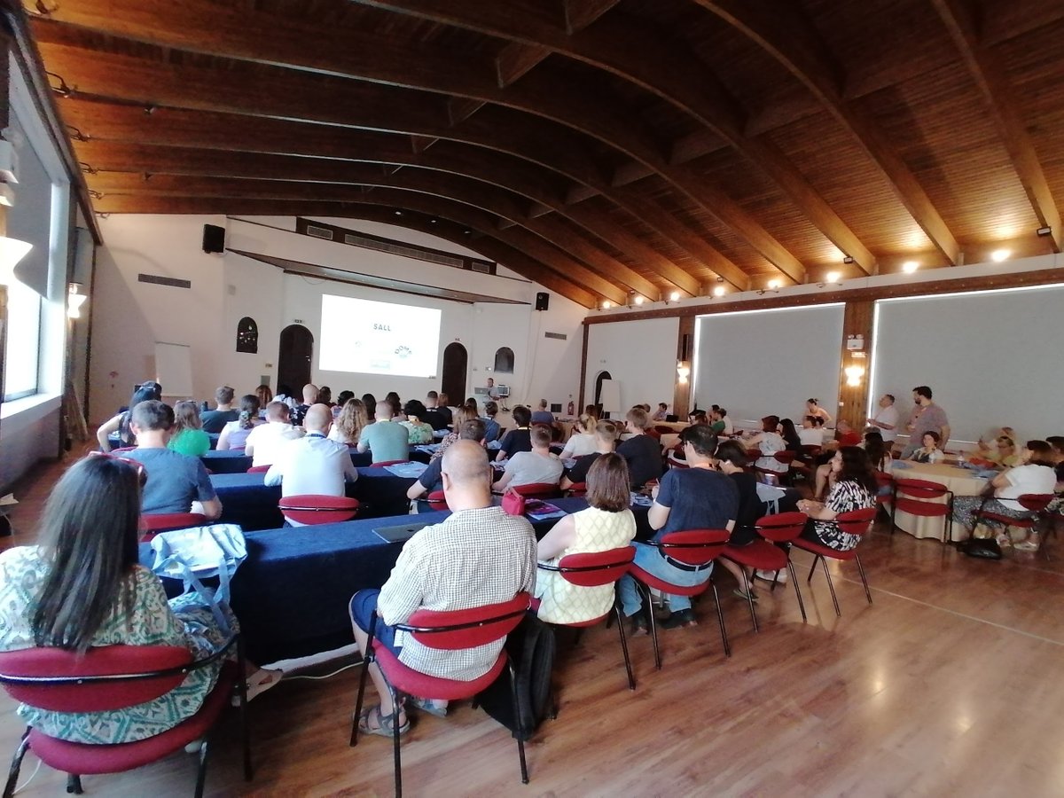 esia_eu's tweet photo. 📍The second week of the #ESIA2023 #SummerSchool started yesterday! Welcome teachers!
@OStogether @dome_project @DSpaceEU #AMESEproject #eROBSON @IMTELlab https://t.co/1rnjLZk5DI