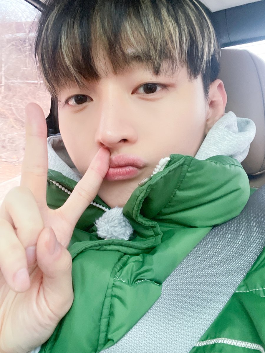 윤지성 (Yoon Jisung) Official tweet media