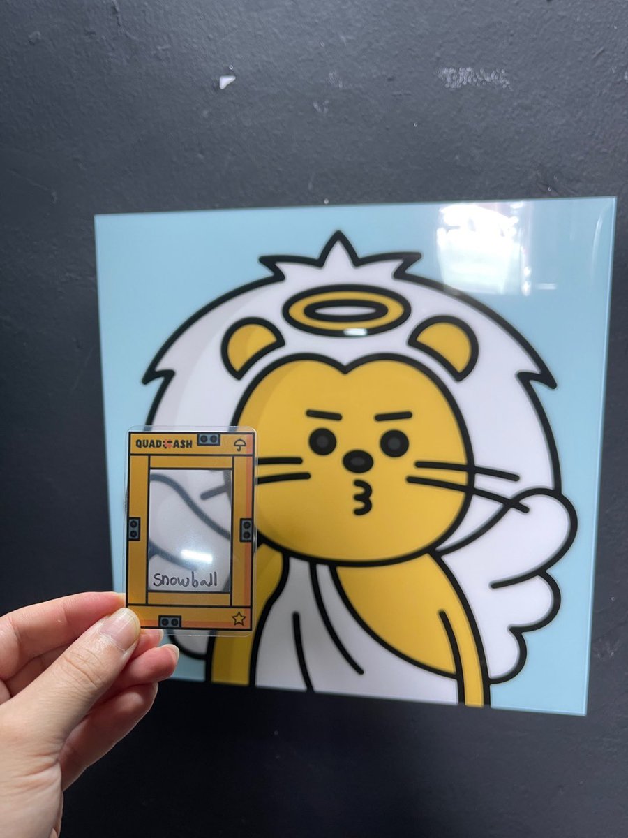 Snowball_e tweet media