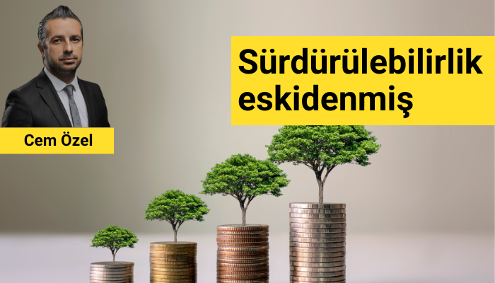 egitimajansi's tweet photo. Evin içinde boşuna yanan ışıklar kapatılırdı. Maşallah şimdiki evler yaz kış sera gibi apaydınlık. Ekmek ne kadar bayatlamış olursa olsun bir şekilde o bayat ekmeklerden yemek yapılıp değerlendirilirdi. 
https://t.co/TUcmBErNEA https://t.co/2iLgODqaT7