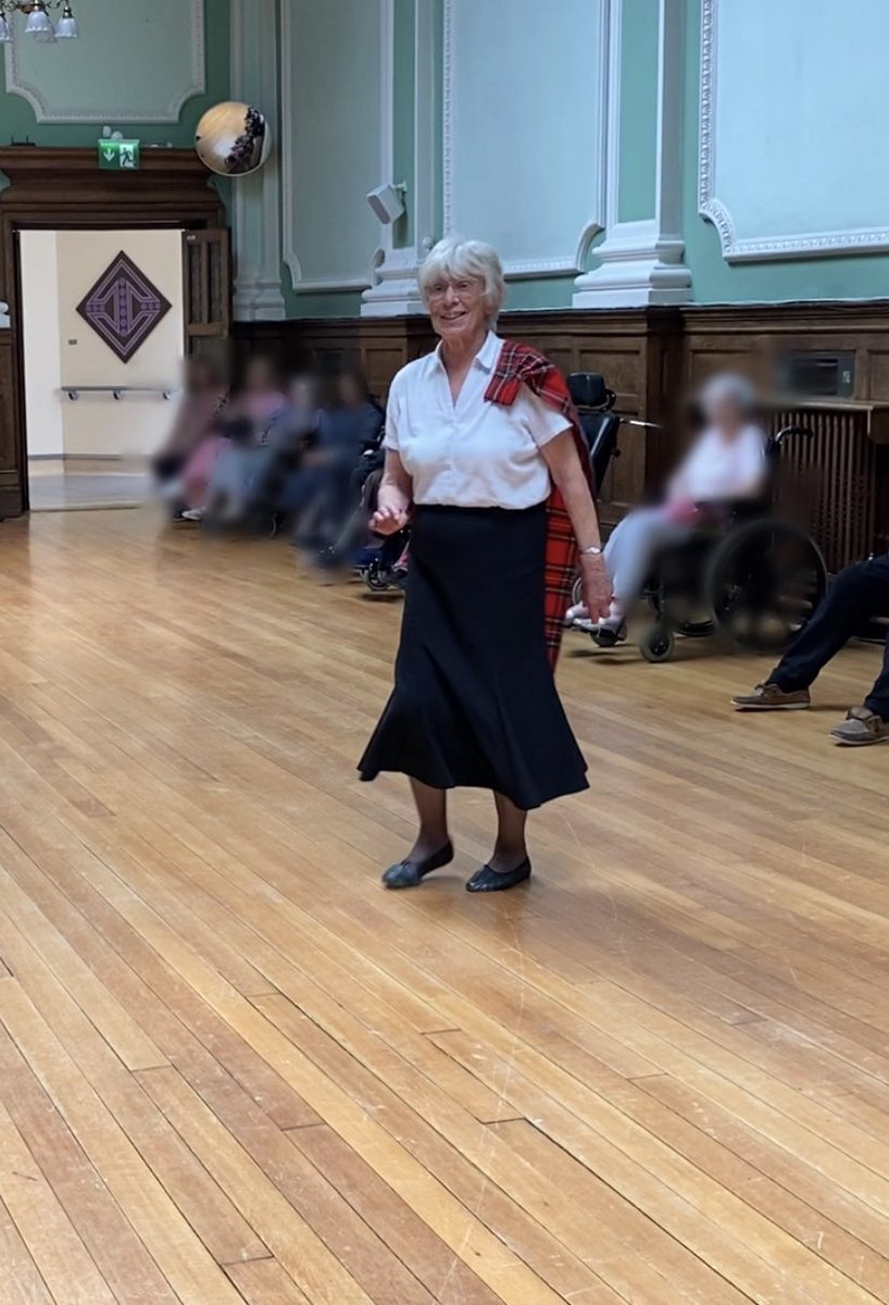 We had a wonderful time dancing in the Royal Hospital Donnybrook this afternoon. Many thanks to all those who made the day such success, from hospital staff and patients, to our dancers and musicians. We hope to dance with the lovely folks at RHD again soon! #dancescottish