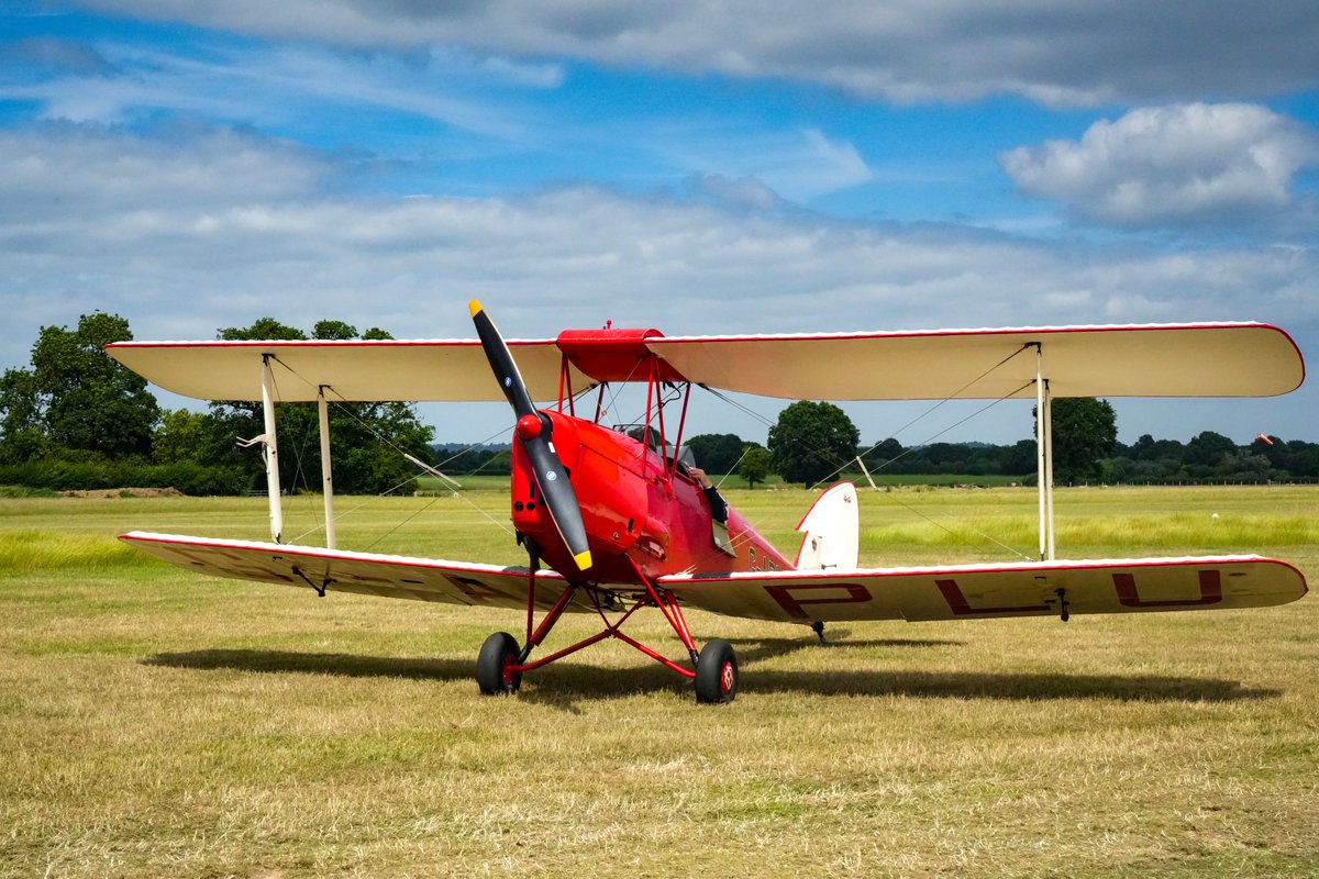 de Havilland Tiger Moth ❤️

#headcornairfield #deHavillandTigerMoth
#avgeek #avgeeks #avgeekoftheweek #warbirds #warbirdsofinstagram #Airshow #photography #photooftheday