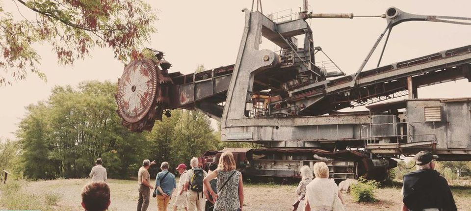 Cap_Decouverte's tweet photo. Cet été 
👉 VISITE GUIDEE "SI LA DECOUVERTE M'ETAIT CONTEE" avec l'ASPICC
Remontez le temps grâce aux témoignages d’anciens mineurs.
Les 19 juillet et 10 août 2023 – 9h00 à 11h00
Inscription à culture@capdecouverte.com

#patrimoine #mine #ASPICC https://t.co/2XqH3Q6JUi