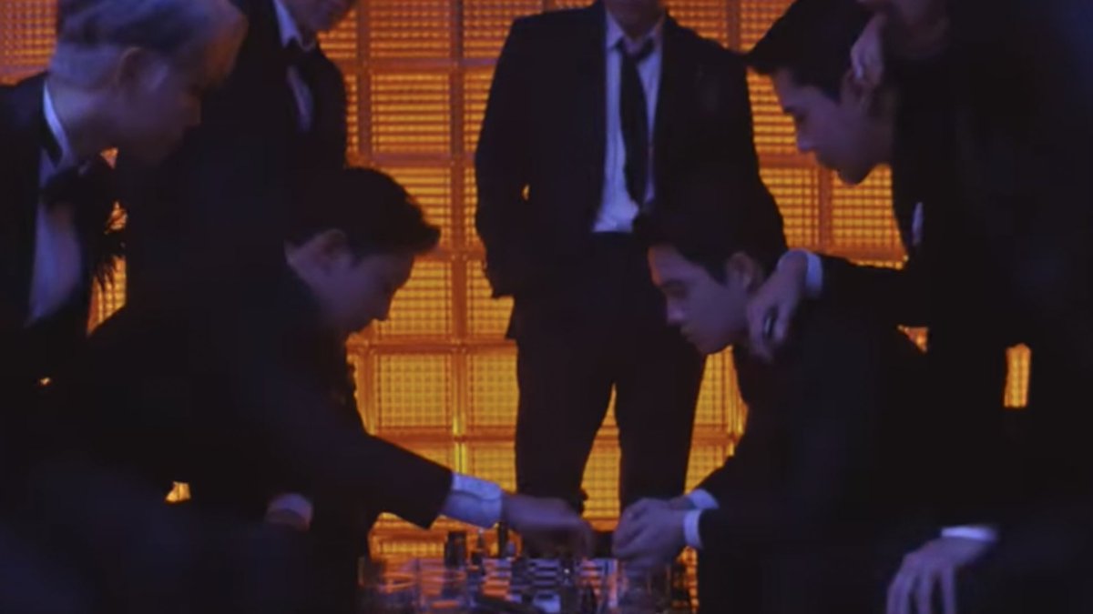 PopBase's tweet photo. EXO in the music video to ‘Cream Soda.’ https://t.co/3oG3aQYjte
