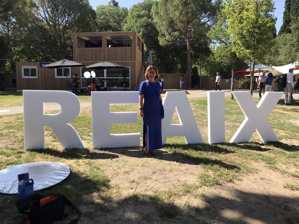 CatMarcadier's tweet photo. Les #REAIX2023 sont terminées. Les enjeux actuels & futurs ont été abordés, la #rse, les transitions #ecologique #demographique, l’ #innovation, le #social, la #jeunesse, leur #financement, le rôle des acteurs publics & privés. L’occasion de retrouvailles & rencontres au🔝 https://t.co/q2NA0QHICS