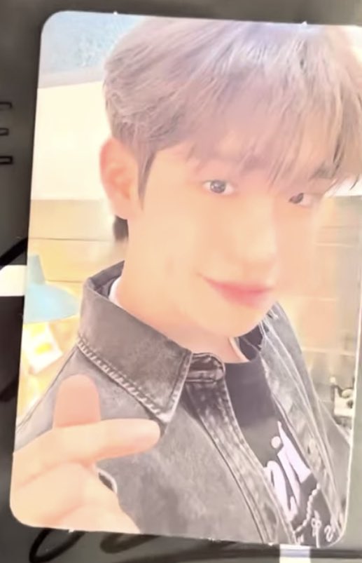 jiwoongiez's tweet image. TAERAE PHOTOCARD