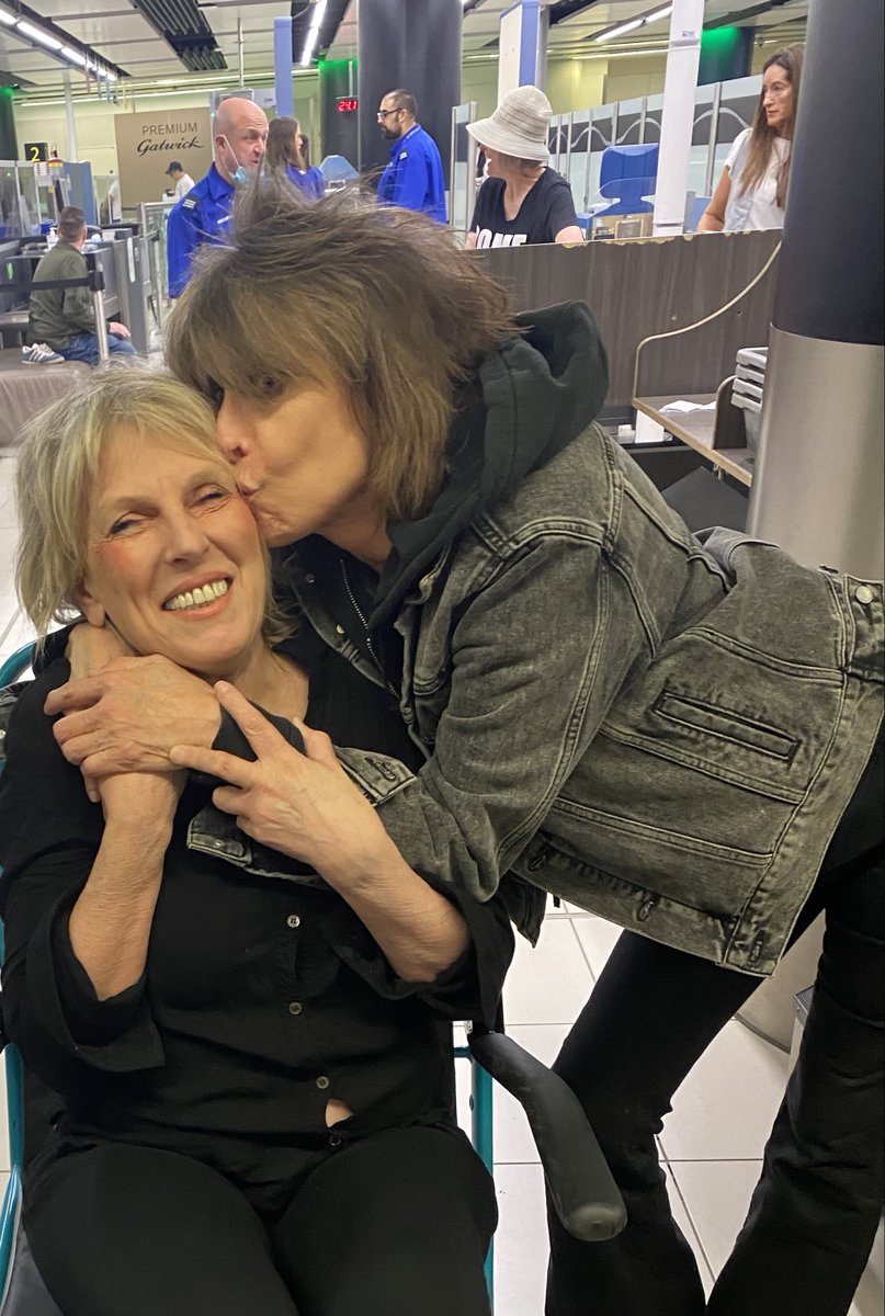 Look who I bumped into at the airport in Bilbao.  Yes, it’s the delightful Lucinda Williams. Still rocking and still on tour (despite her recent stroke). Her voice is better than ever in my opinion. She really is a one-of-a-kind. Unclassifiable! XCH