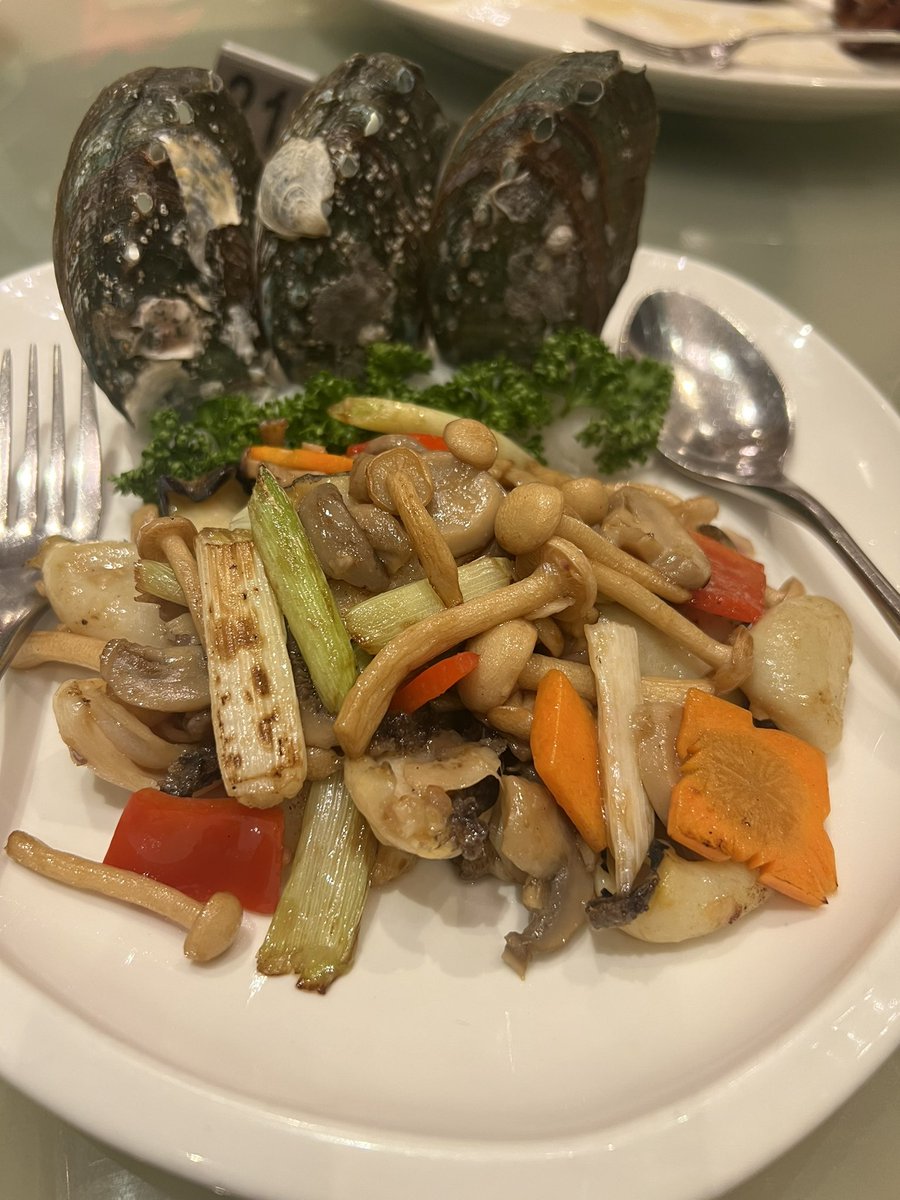 นาตาม่ามาเกมเมอร์ (ตัวจริง) tweet media