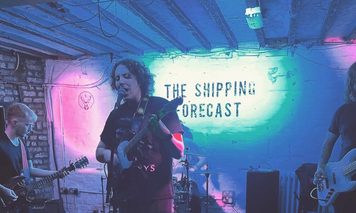JackGillMusic2's tweet photo. 🎟️ SATURDAY 🎟️

Playing the @ShippingForecas    This weekend for the first time in ages!

Supporting @VanRoyale2022 for their new single launch ✔️

It’s going to be a belter 😬 https://t.co/NUWYEzcymP
