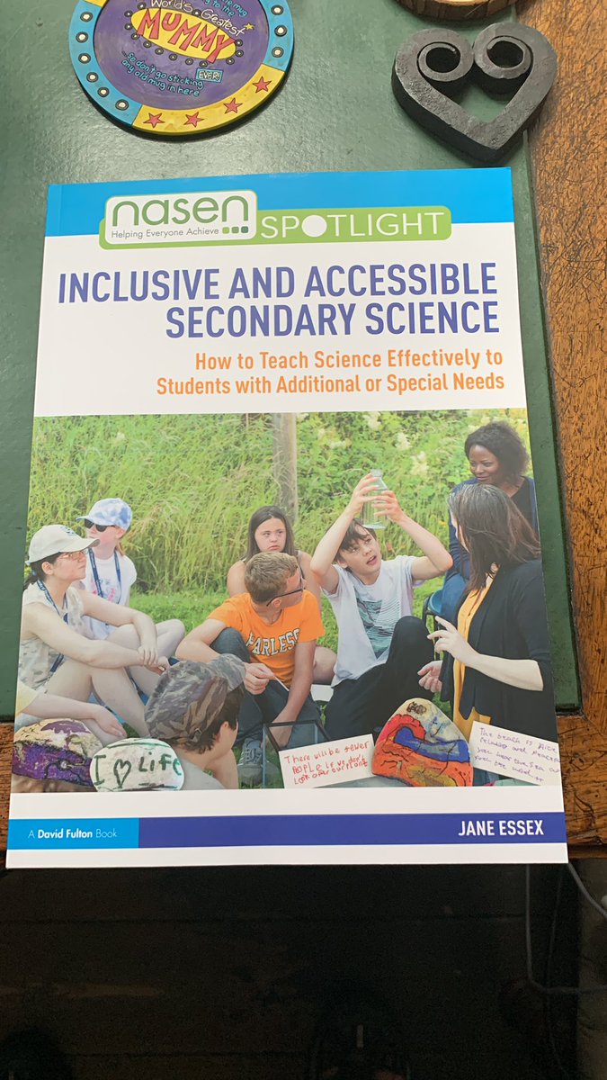 Jane Essex tweet media