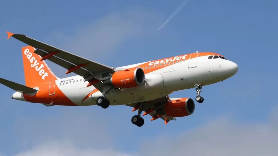 WtxNews's tweet photo. IF your flight has been cancelled by EasyJet this summer 

Seek immediate compensation from #EASYJET
 
DON’T WAIT FOR THEM TO RESPOND - Seek legal action 

Remember you can get compensation and still be offered alternative flights. 

If you would like more help follow and DM https://t.co/2HUPJdFcaw