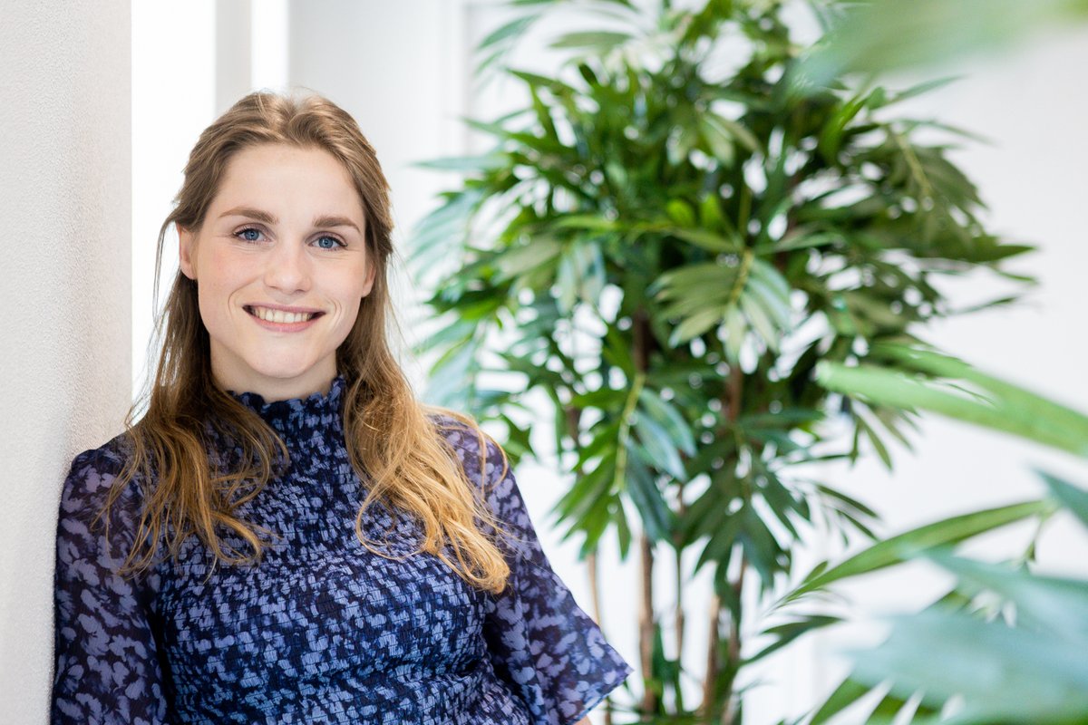 De bouw moet het voortouw nemen in verduurzaming, vindt onze Rosa Bos, projectontwikkelaar bij <a href="/BallastNedamDev/">Ballast Nedam Development</a>. Ze vertelt er over op Cobouw: cobouw.nl/314100/de-bouw…