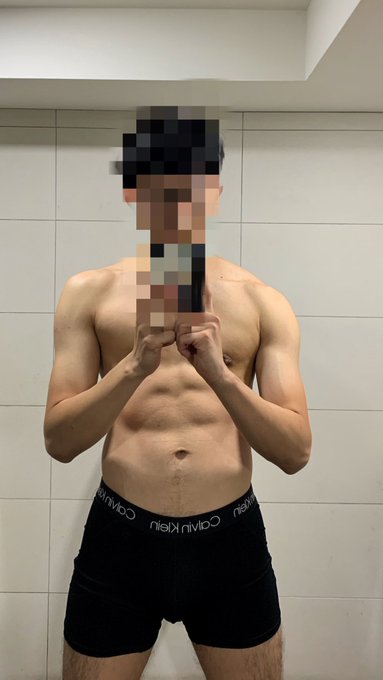 自律好累🏋️ https://t.co/4c5IY8FZtW