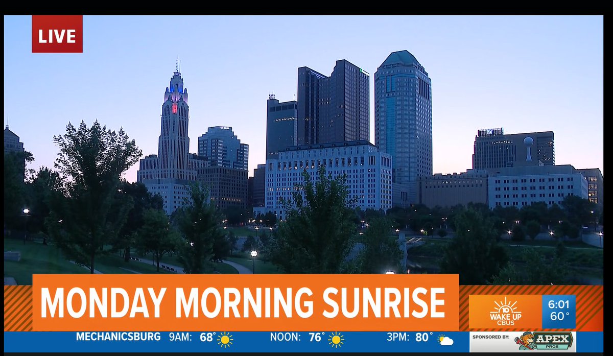 AngelaAn10TV's tweet photo. β€οΈ this view of Columbus... especially at this time of the morning. Wake Up Cbus starts our 6 am hour... now! π
πΈ: Tyler Hoffman, #wakeupcbus Photographer
#10tv #614 #onlyincolumbus https://t.co/2vHLA1UEH0