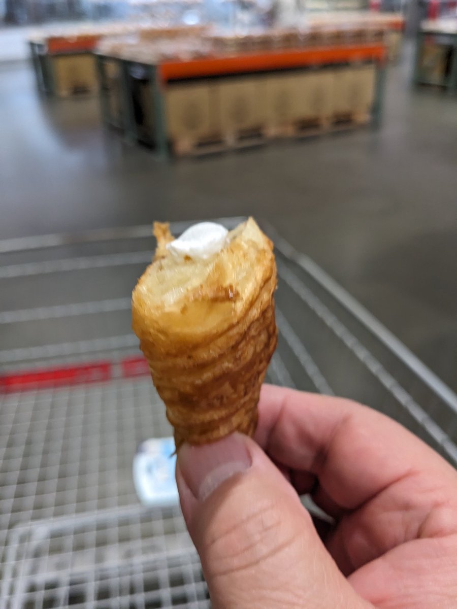 mande_easy's tweet photo. #Costco #野々市倉庫 🕕⛽158
4/18
#Special_Events
ストレージ関係
やった。
まだ試食できた!
#クロワッサン
ホイップクリームつき!贅沢!
#天然紅鮭定塩切身 も!
今日は
#ファブリーズ車用 購入。 https://t.co/qpnF5eVF7N