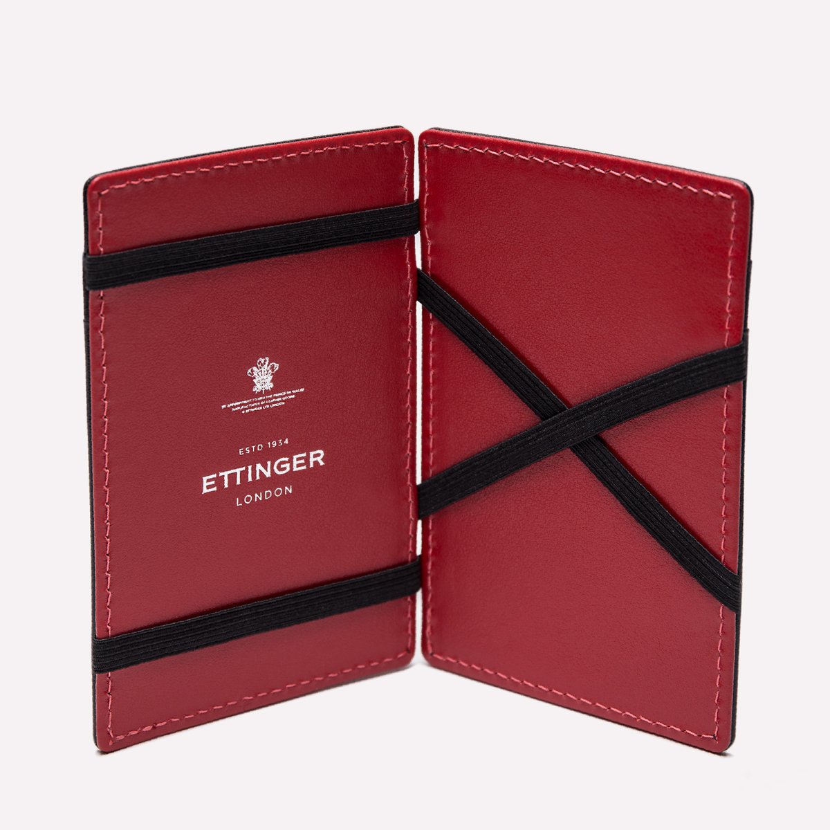 EttingerLondon's tweet photo. Make a first good impression with our unique Magic Wallets. Place a few folded notes inside, close the wallet and open it again from the opposite side to see the notes safely under the elastic band. https://t.co/67pRhYobzQ
#Ettinger #EttingerLondon #MagicWallet #LuxuryLeather https://t.co/O3nMkG94Dg
