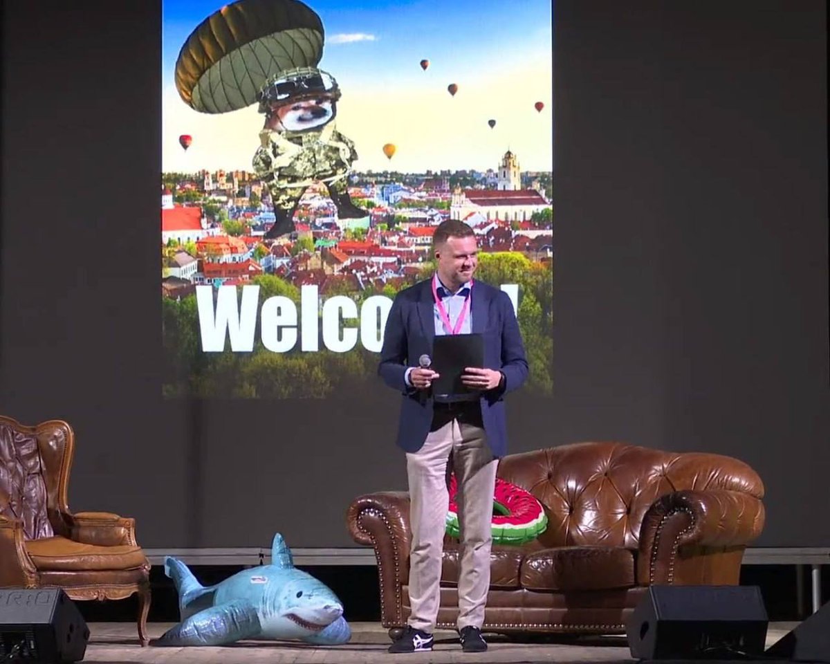 NAFO! What 🦈 doing?😳😆

The Lithuanian Minister of Foreign Affairs opened the first ever NAFO summit with an inflatable shark.

NAFO is a virtual community, an internet meme that aims to counter Russian propaganda.
#Lithuania #Ukraine #NAFOSummit