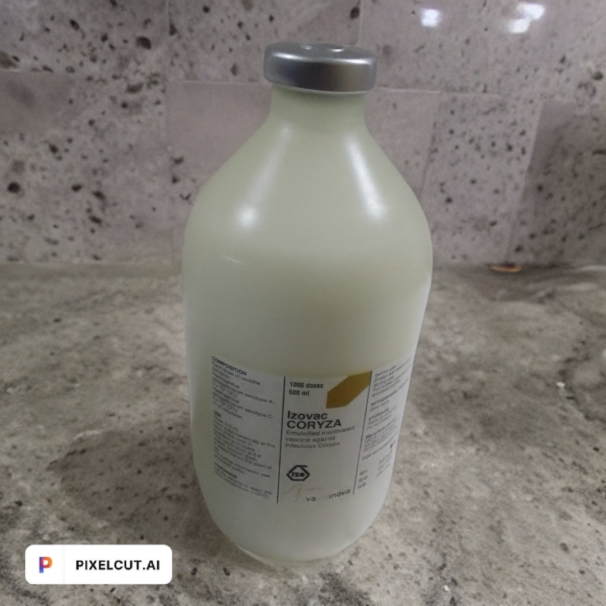 AgricareStdPlus's tweet photo. Coryza vaccines work by stimulating the immune system of poultry to recognize and defend against the bacteria Avibacterium paragallinarum, which causes Infectious Coryza. 

#agricarestdpluslimited
#izovac
#coryza
09159966846 https://t.co/iRhJlRRkGd