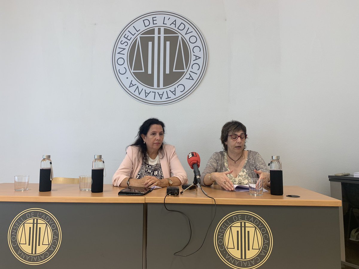 ‼️ El #TornOfici arriba als seus màxims històrics amb la reivindicació de millores en el servei

✅ Les assistències dels advocats i advocades dels 14 col·legis catalans creixen un 6%, arribant a sumar 339.556 actuacions durant el 2022

💻 Més info ➡️ cicac.cat/?p=31076