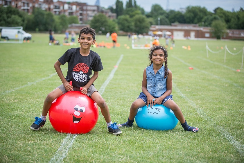 This Sunday #GiveitaGo is back at Parliament Hill from 1-5pm. Come  and try a new activity for free - tennis, football, karate, fitness, fishing and many more plus music on the bandstand, food and drink and a dog show😀😀😀<a href="/CamdenCouncil/">Camden Council</a>